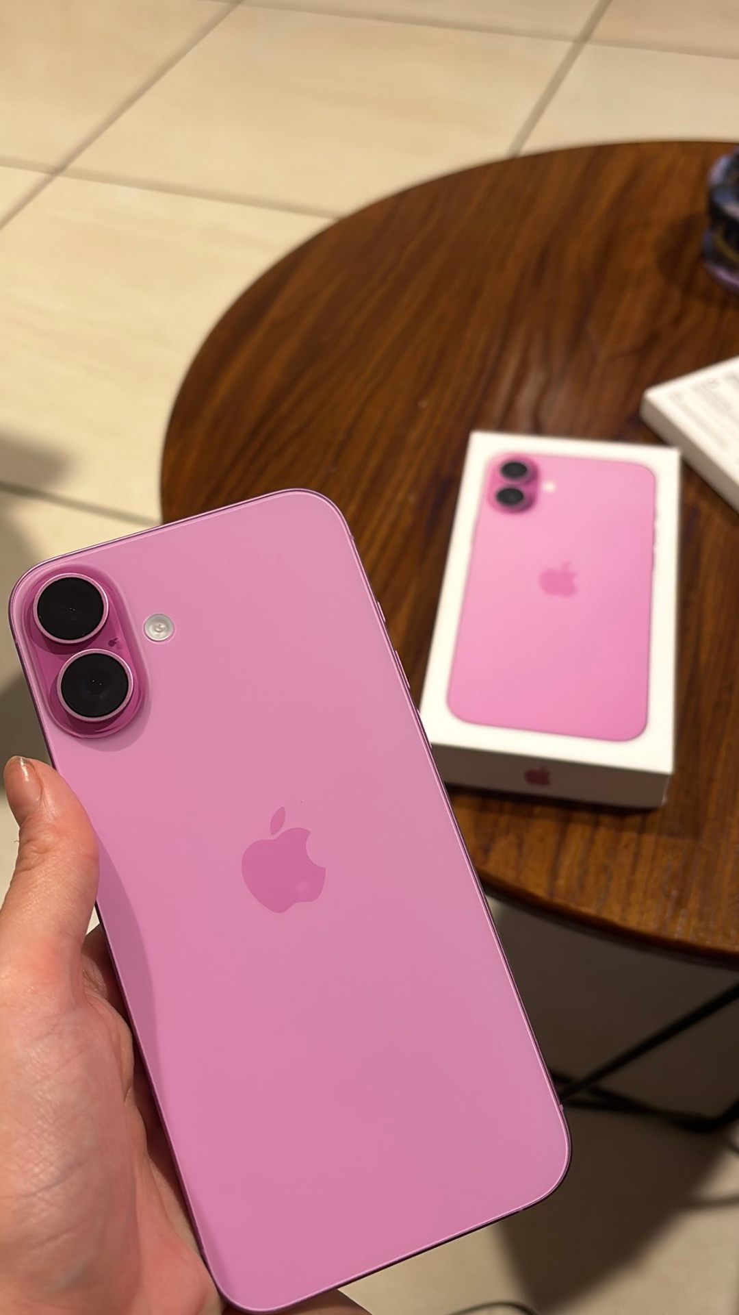 iPhone 16 plus